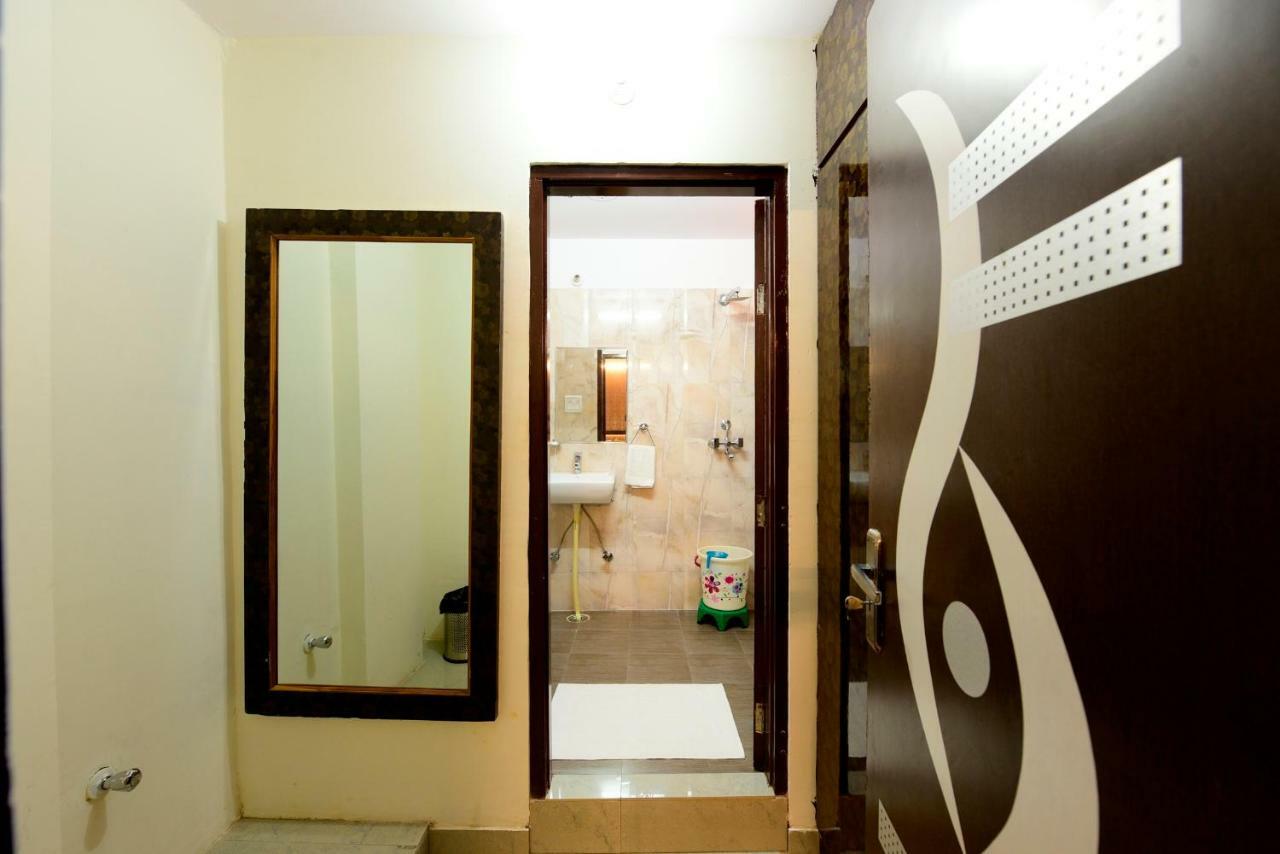 Hotel Radha Nikunj Residency Jaipur Exterior photo